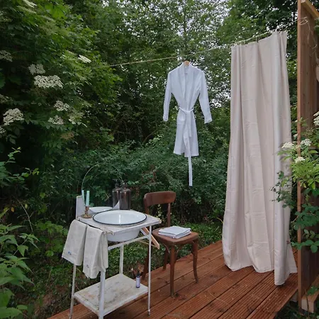 Glamping Im Gutspark - Park Luxury tent Malchin