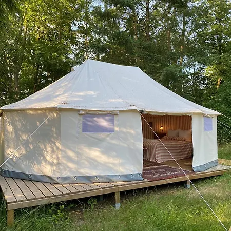 Glamping Im Gutspark - Park