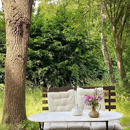 Glamping Im Gutspark - Park 豪华帐篷