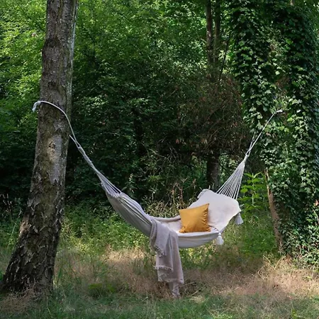 Glamping Im Gutspark - Park Lüks kamp alanı Malchin